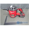Image 1 : Milwaukee Compact Vaccum and Battery NO CHARGER