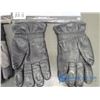 Image 5 : Essential Collapsible Storage Containers, Men's Leather Gloves, and Water Repellent Gloves