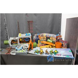 **Teenage Mutant Ninja Turtles Sewer System and Other Playset