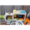 Image 3 : **Teenage Mutant Ninja Turtles Sewer System and Other Playset