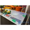 Image 8 : **Teenage Mutant Ninja Turtles Sewer System and Other Playset