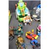 Image 3 : Teenage Mutant Ninja Turtles - Turtle Van, Turtle Tank, Turtlemobile and Figures!