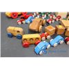 Image 2 : Wooden Toys and Tree Ornaments