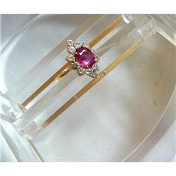18K / RUBY & DIAMOND RING #832224