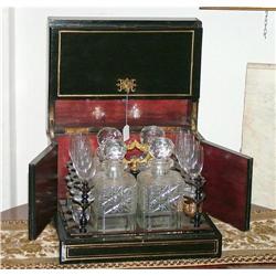 16 globets Liquor set  and mahogany case  #832706