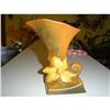 Image 1 : ROSEVILLE CLEMATIS CORNUCOPIA VASE #849709
