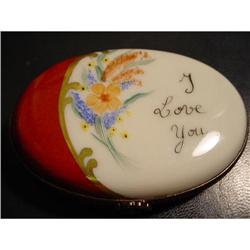 Authentic  "I love you" Limoges box signed  #856296