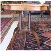 Image 1 : Antique Center Table with Spider Legs #856475