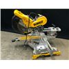 Image 1 : DEWALT DW717 DOUBLE BEVEL SLIDING COMPOUND MITER SAW