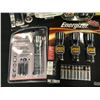 Image 2 : ASSORTED BATTERIES AND FLASHLIGHTS
