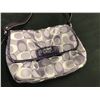 Image 8 : 9 ASSORTED NEW & LIGHTLY USED DESIGNER PURSES AND WALLETS (AUTHENTICITY UNKNOWN)