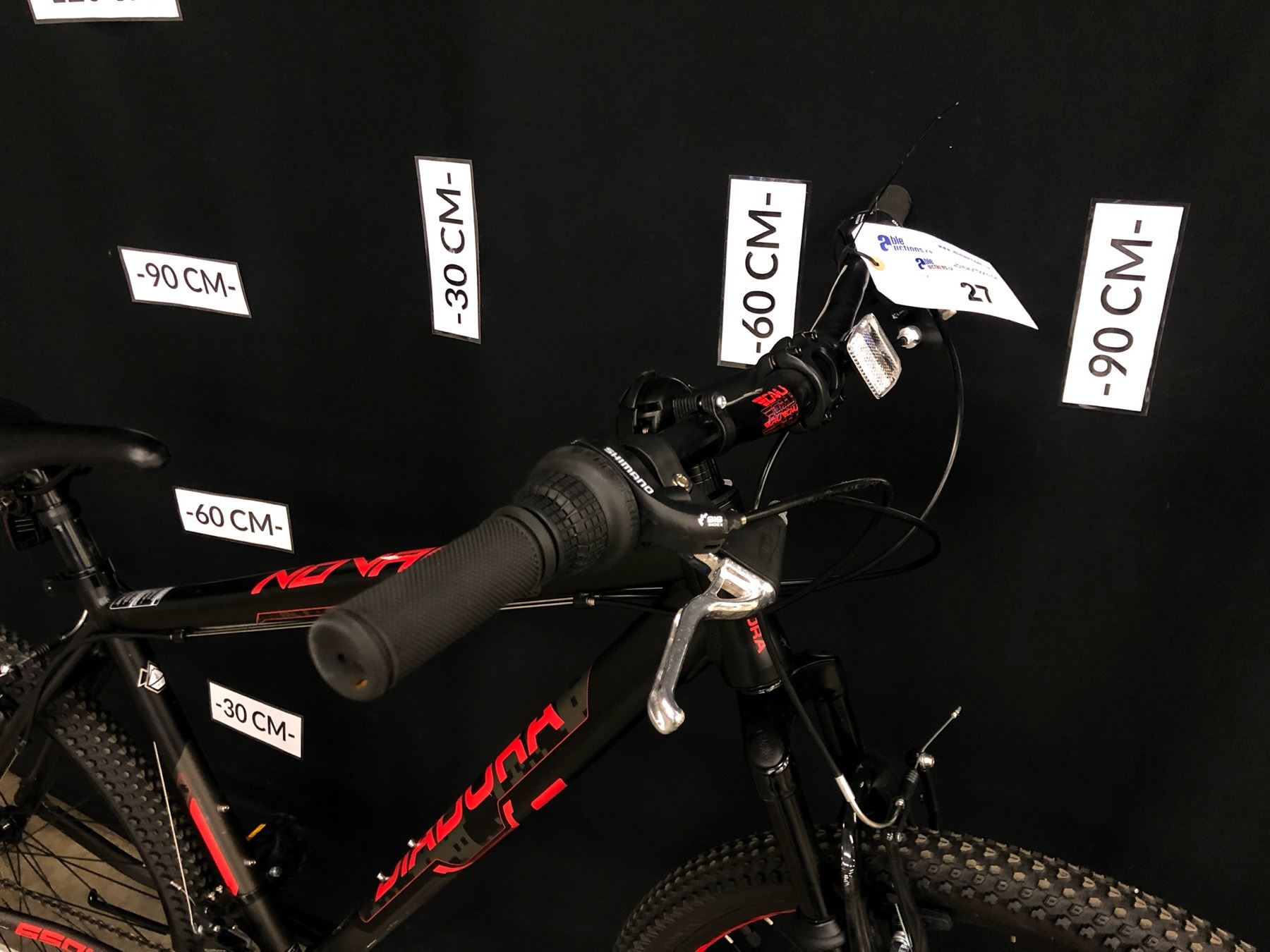 BLACK AND RED DIADORA NOVARA 21 SPEED FRONT SUSPENSION MOUNTAIN BIKE ...
