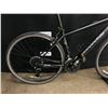 Image 8 : BLACK CANNONDALE QUICK 27 SPEED HYBRID TRAIL BIKE, MEDIUM FRAME SIZE, STANDOVER HEIGHT: 77 CM