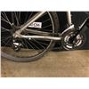 Image 9 : GREY MARIN STINSON 21 SPEED FRONT SUSPENSION HYBRID CRUISER BIKE, HANDLEBARS LOOSE, REAR BRAKE