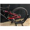 Image 3 : BLACK AND RED SUPERCYCLE 18 SPEED FULL SUSPENSION MOUNTAIN BIKE, STANDOVER HEIGHT: 76 CM