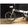 Image 2 : GREY DAHON MARINER DB 8 SPEED FOLDING BIKE, SHIFTER/DERAILLEUR SEIZED, NEEDS REPAIRS,