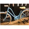 Image 3 : BLUE ELECTRA AMSTERDAM 3 SPEED CRUISER BIKE, REAR PEDAL BRAKE, FRONT HAND BRAKE