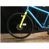 Image 2 : BLUE NORCO INDIE 3 24 SPEED HYBRID TRIAL BIKE WITH FRONT AND REAR HYDRUALIC DISC BRAKES, STANDOVER