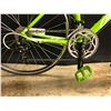 Image 8 : GREEN FELT F95 JR 18 SPEED YOUTH SIZE ROAD BIKE, NEEDS NEW GRIP TAPE, STANDOVER HEIGHT: 69 CM