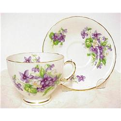 English Tea Cup & Saucer - Violets #857241