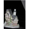 Image 1 : David Winter Candlemaker's Cottage  J. Hine MIB #871762