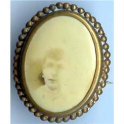 Victorian Lady Brass Photograph Pin Brooch  #871824