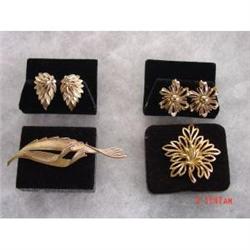 Lot 2 Trifari 3 piece Sets Brooch and Earrings #872592