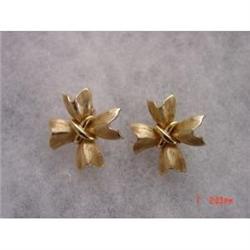 Vintage TRIFARI Maltese Cross Earrings #872624