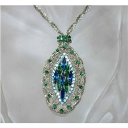 Exquisite Vintage Rhinestone Pendant Necklace #873438