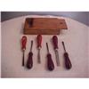 Image 1 : Wood Carving Set o f (6) in original box #876155