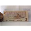 Image 2 : Canada Two Dollar Bill (1)