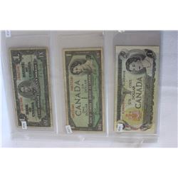 Canada One Dollar Bills (3)