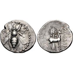 Ancient Greek PHOENICIA, Arados. Circa 172/1-111 Drachm