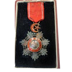 Ottoman Turkish Medal with original Case dated 1268 AH.