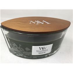 WoodWick Crackling Candle- Frasier Fir
