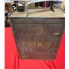 Image 2 : 1943 Canadian military Army Navy gas can