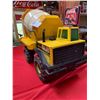 Image 2 : Vintage metal and plastic Tonka cement mixer