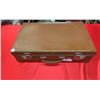 Image 1 : Vintage 1940's Brown suitcase