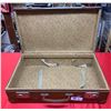 Image 2 : Vintage 1940's Brown suitcase