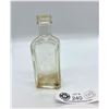 Image 1 : an early glass signer sewing machine bottle