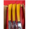 Image 2 : Mid century modern  Bakealite handles steak knives
