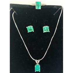 5ct About Natural Colombian Emerald 14K W/G Set
