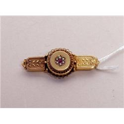 Victorian 15 Kt Pearl and Ruby Brooch