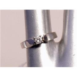 Jewelry: 14K White Gold and Diamond Ring 