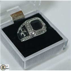 BLACK STONE MENS RING SIZE 9