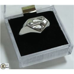 SUPERMAN SYMBOL RING SIZE 14