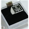 Image 1 : MASONIC SYMBOL RING SIZE 11