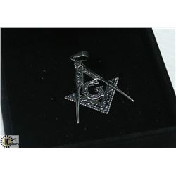 FREE MASON SYMBOL PENDANT