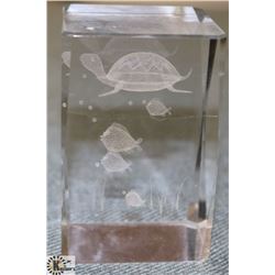 CRYSTAL HOLOGRAM SEA TURTLE DISPLAY PIECE