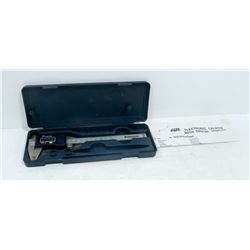 MASTERCRAFT ELECTRONIC CALIPER WITH